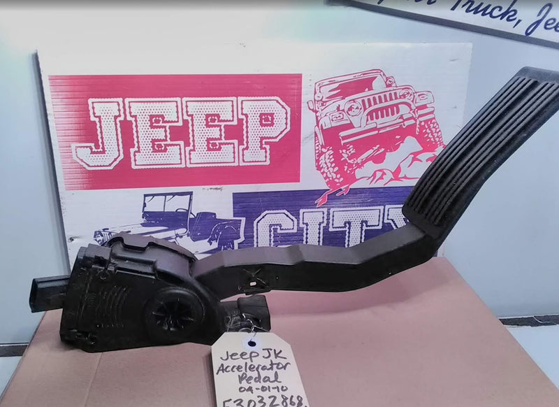 Accelerator Pedal Assembly Jeep JK 53032868AA
