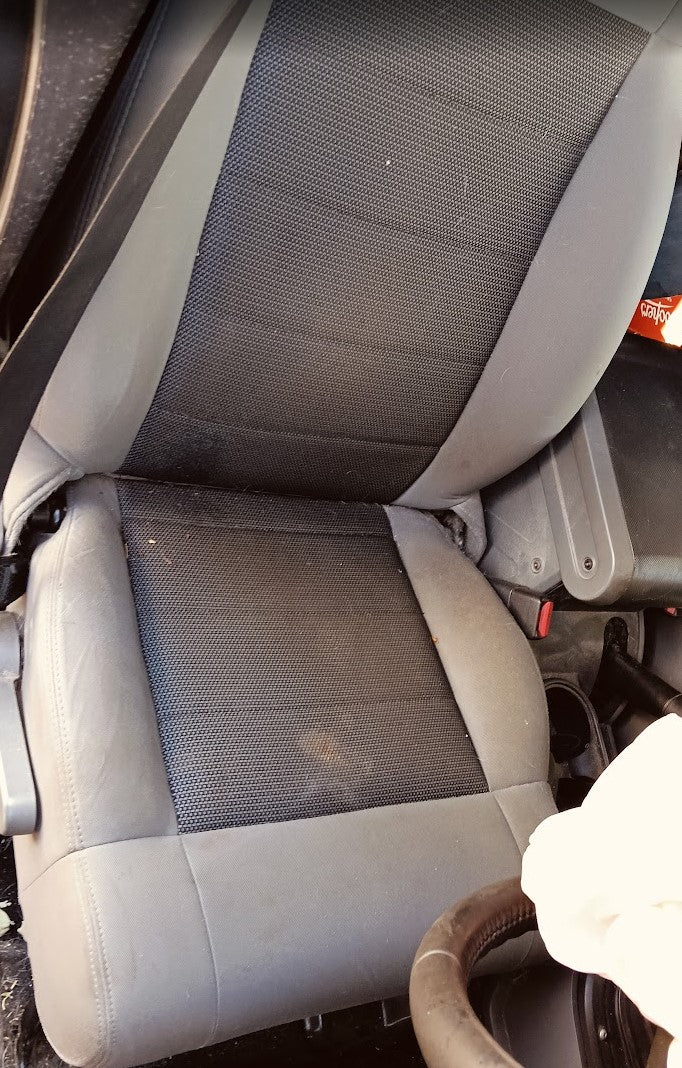 Seat Jeep JK Wrangler Front Right Grey Fabric