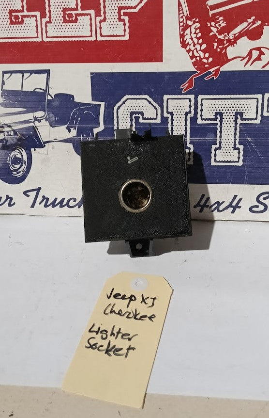 Lighter Socket Surround  RHD Jeep XJ Cherokee 55114567