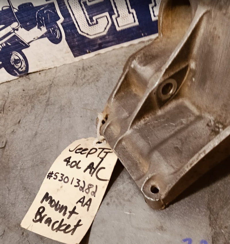 Bracket A/C Compressor Alternator Jeep TJ Wrangler 53013282AA