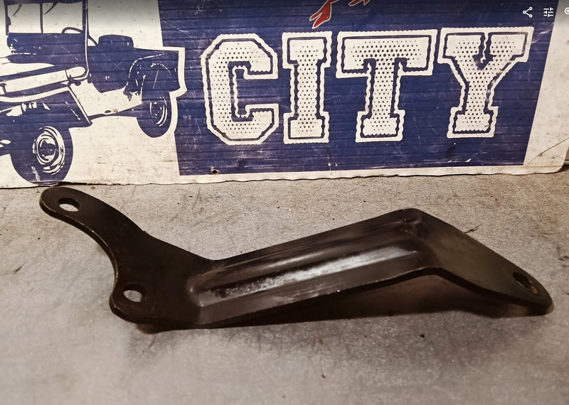 Bracket Power Steering Pump off A/C Compressor Jeep TJ Wrangler 04854157