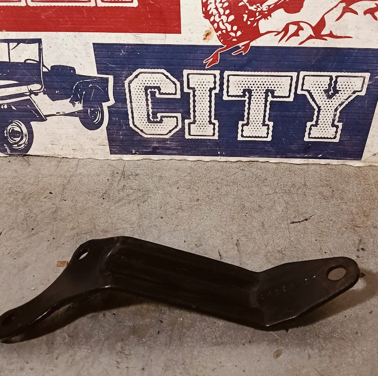 Bracket Power Steering Pump off A/C Compressor Jeep TJ Wrangler 04854157