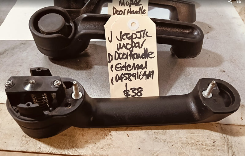 Door Handle External Jeep JK Wrangler Mopar 04589164AI