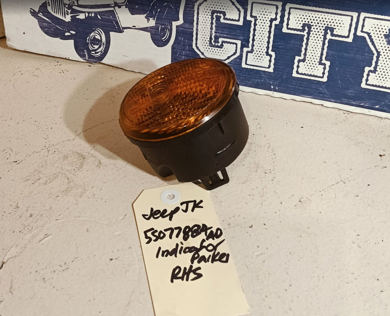 Light Park & Turn Signal Lamp Jeep JK Wrangler 55077884AD