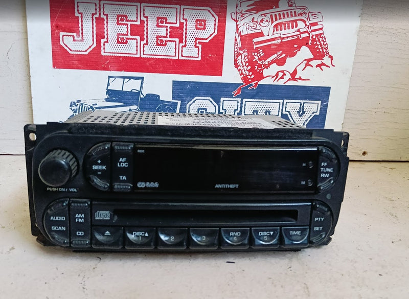 Stereo CD Player Jeep TJ Wrangler P05091610AC