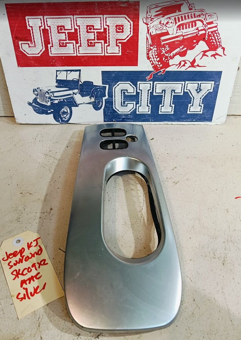 Bezel Window Master Switches RHF Door Jeep KJ Cherokee 5KC09XZAAC