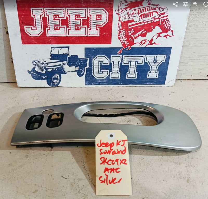 Bezel Window Master Switches RHF Door Jeep KJ Cherokee 5KC09XZAAC