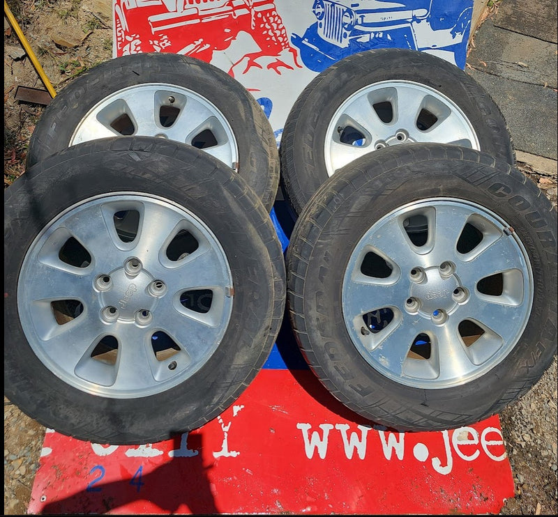 Wheel Silverblade 7 spoke Jeep Grand Cherokee WJ 5HB03PAKAA