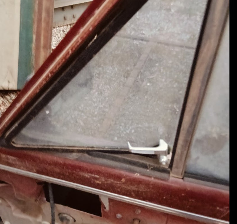 Door Front Right Jeep SJ Cherokee Maroon