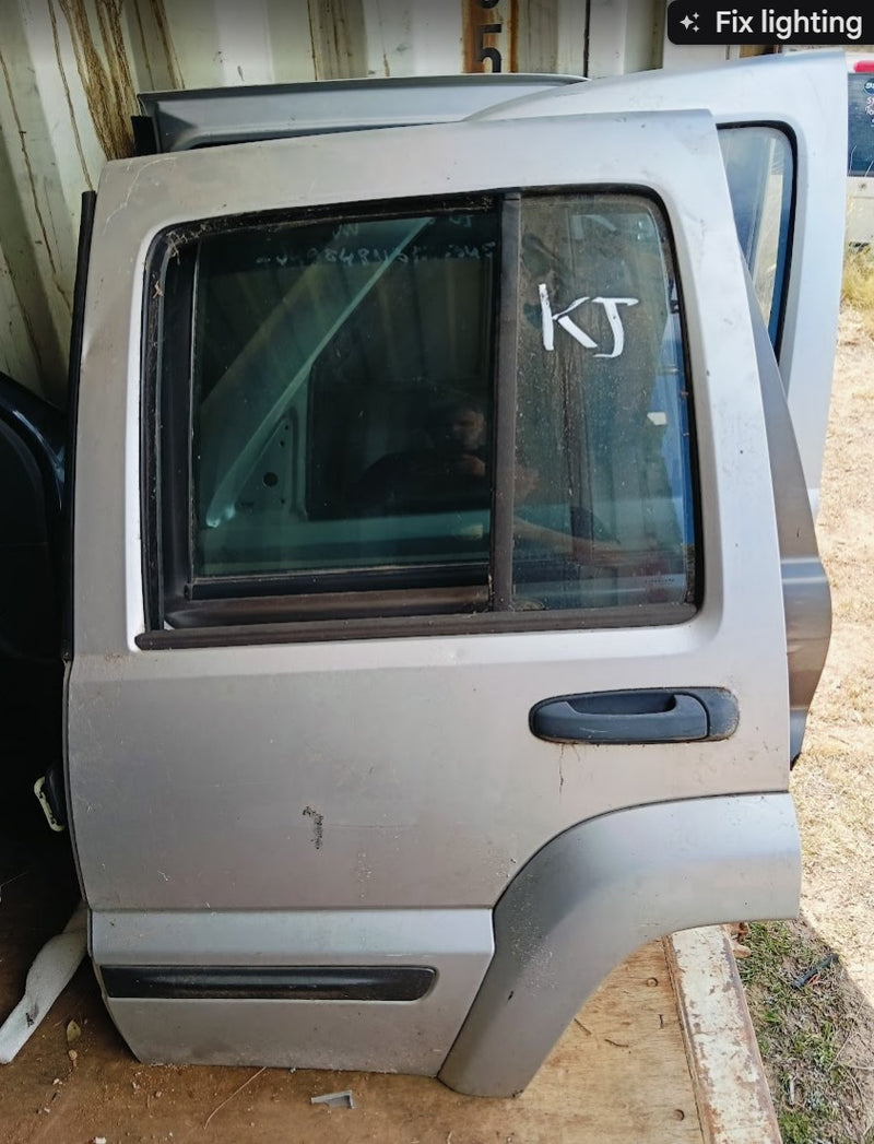 Door LH Rear Jeep KJ Cherokee/Liberty Silver