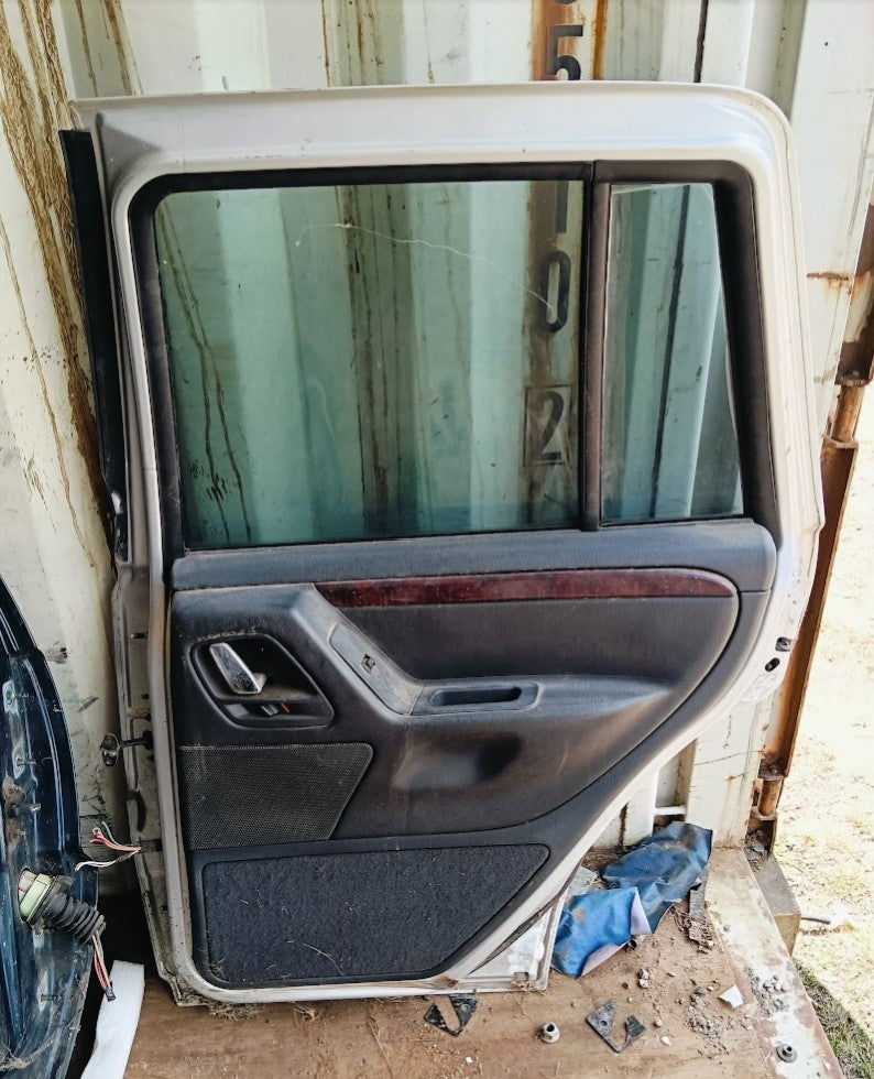 Door Right Rear Jeep WJ Grand Cherokee Puter