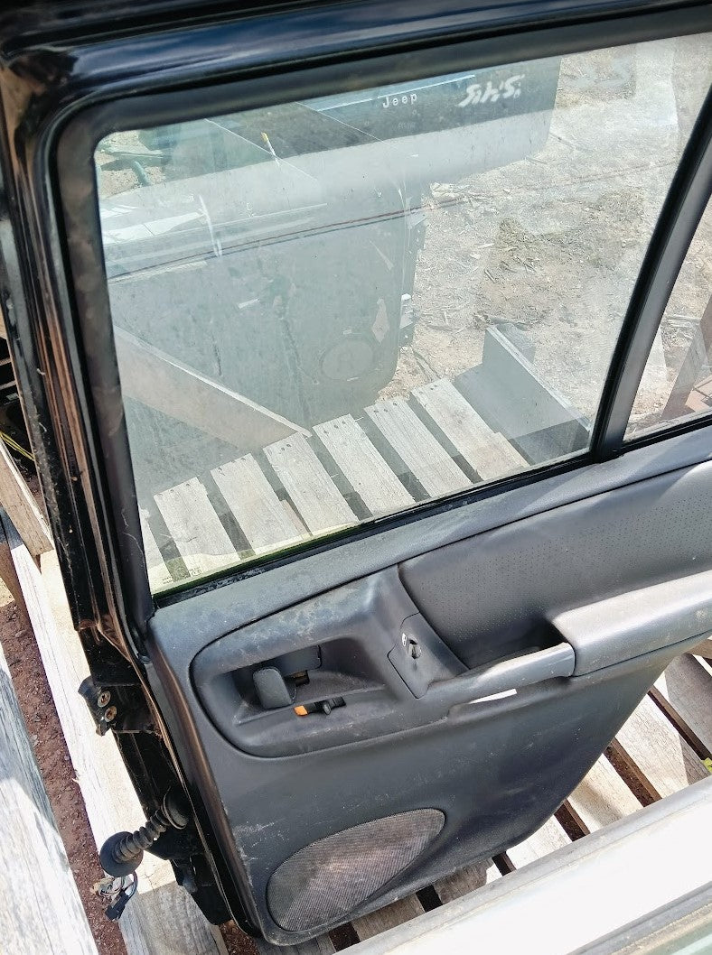 Door Right Rear Jeep ZG Grand Cherokee Black