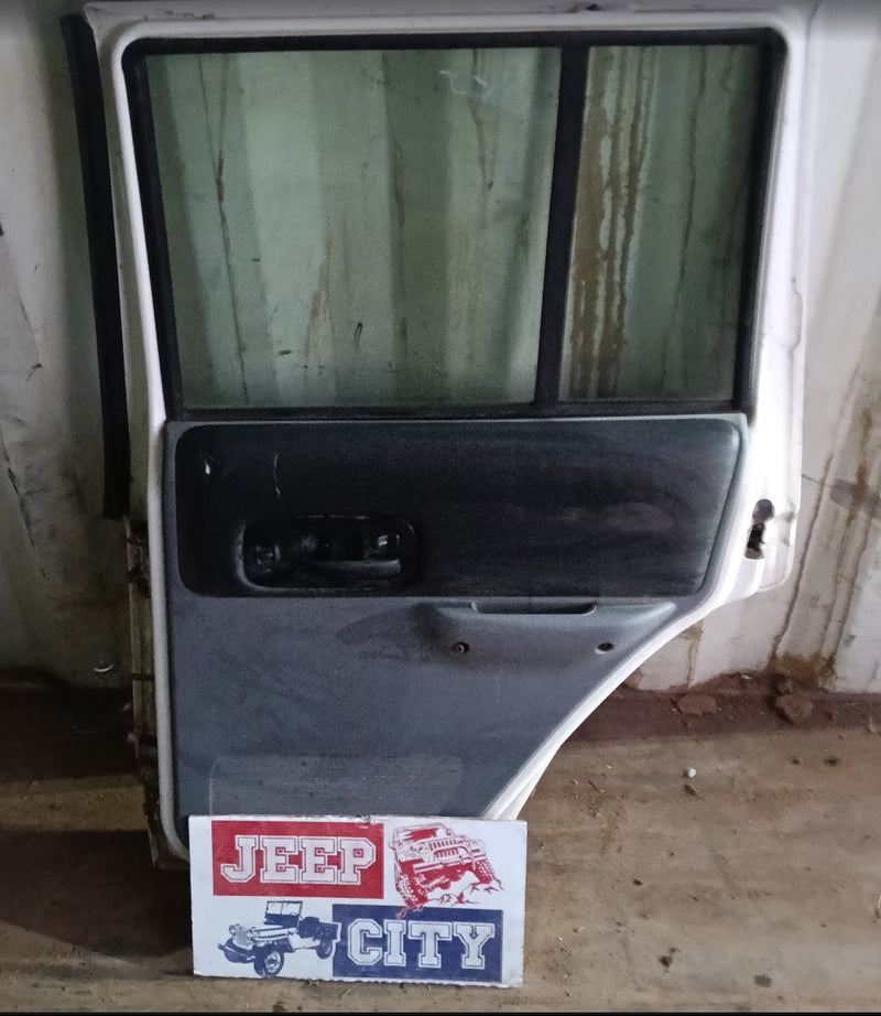 Door RHR White Jeep XJ Cherokee