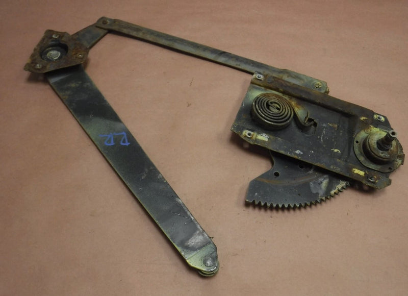 Jeep SJ Cherokee Window Regulator RHR