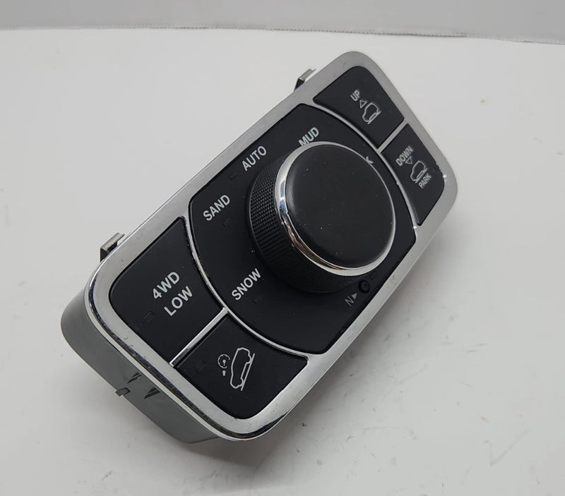 Transfer Case Switch Console Jeep Grand Cherokee 68141341AC