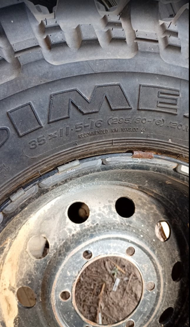 Tyre Simex Centipede Extreme Trekker 11 4x ( 35x11.5-16)