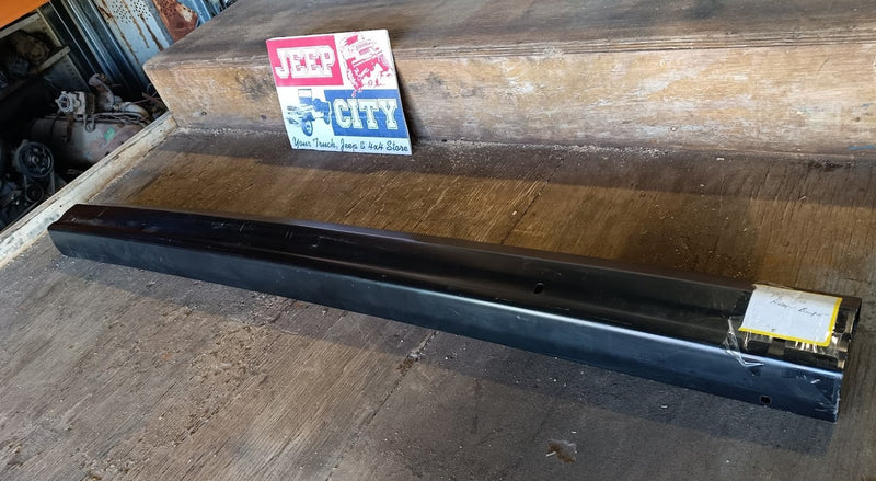 Bumper Rear Black Jeep Cherokee XJ 55234618