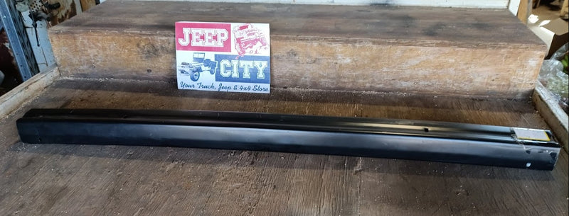 Bumper Rear Black Jeep Cherokee XJ 55234618