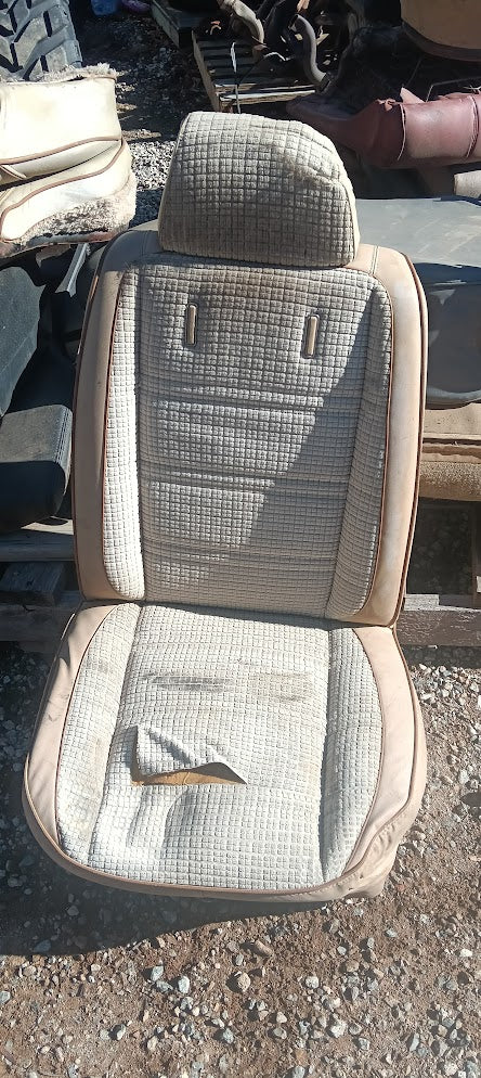 Seat Front Left Jeep SJ FSJ Cherokee J Series
