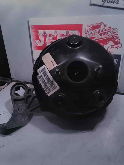 Brake Power Booster Jeep JK  Wrangler 2007-2010 68039917AB Preowned